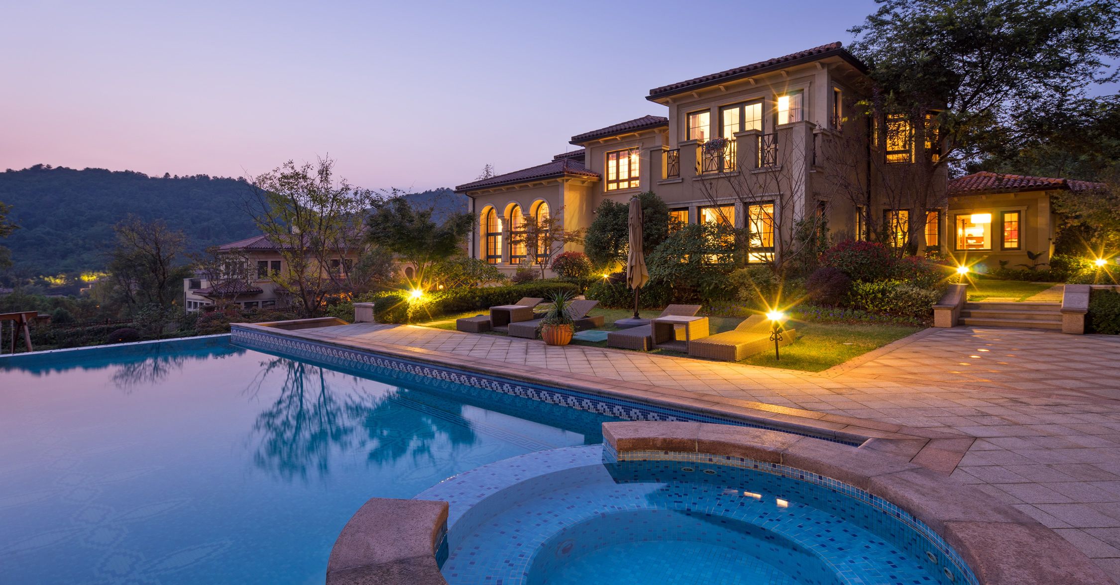 home theater company portola valley ca, outdoor automation, smart home technology, luxury homes, california
